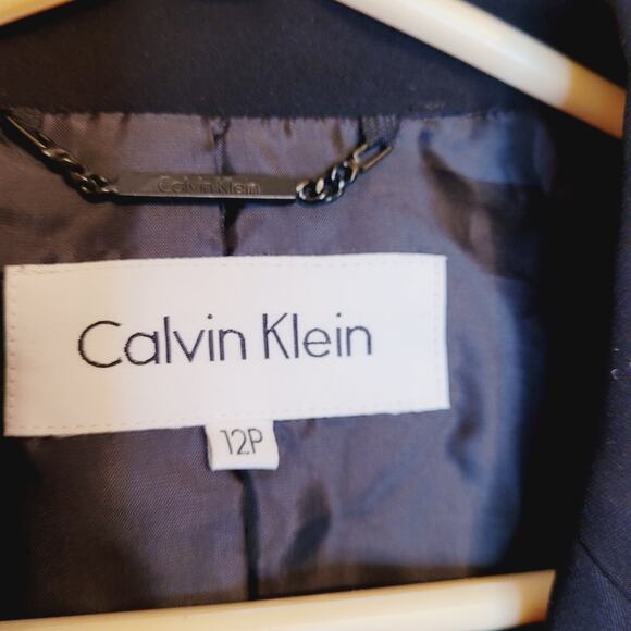 Calvin Klein womens classic black two button blazer size 12 petite - Picture 3 of 8